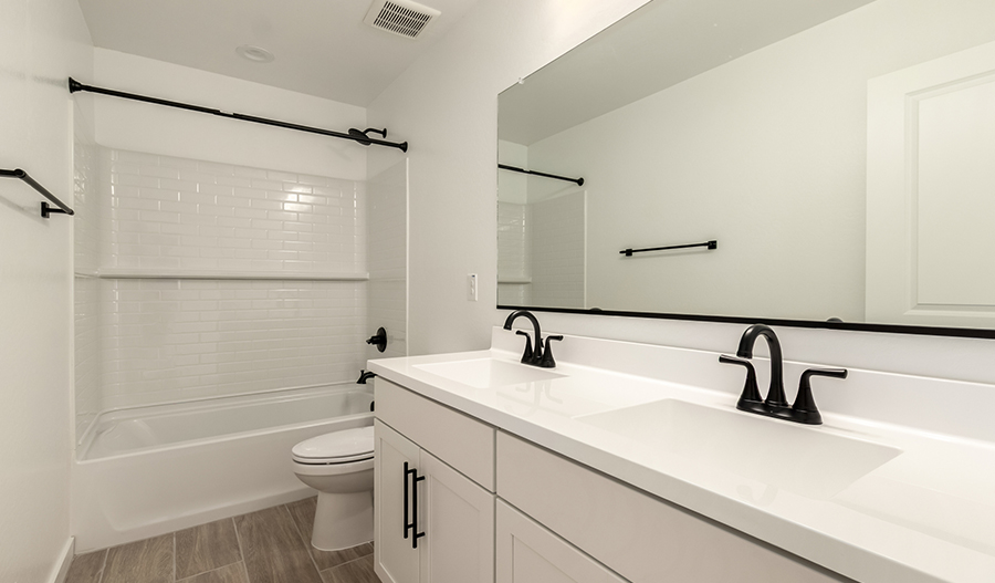 Quick Move-In Home - Moonstone 34180000 1108 - httpswww.richmondamerican.comcontentplansmedia-148147.jpg