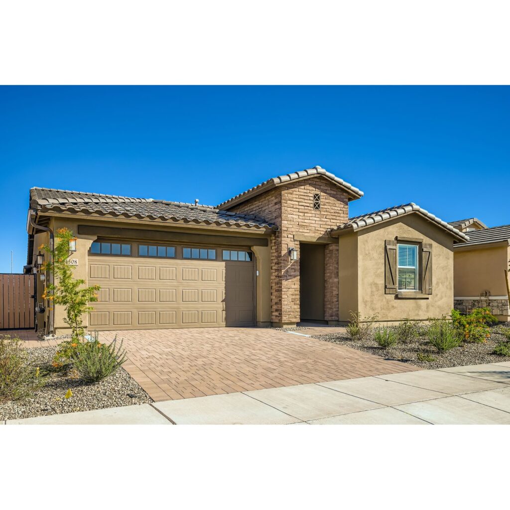 Quick Move-In Home - Revolution Plan 4083 36300060 - httppartners-dynamic.bdxcdn.comImagesHomesLennar2025max1500_101349494-251030.jpg