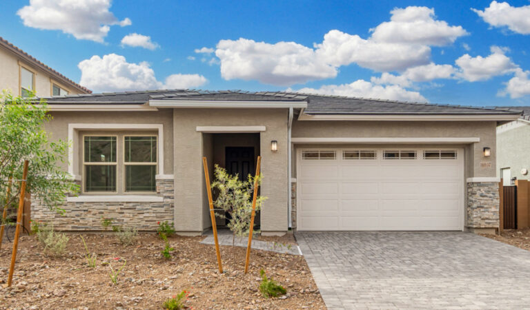 Quick Move-In Home - Raleigh Lot 73