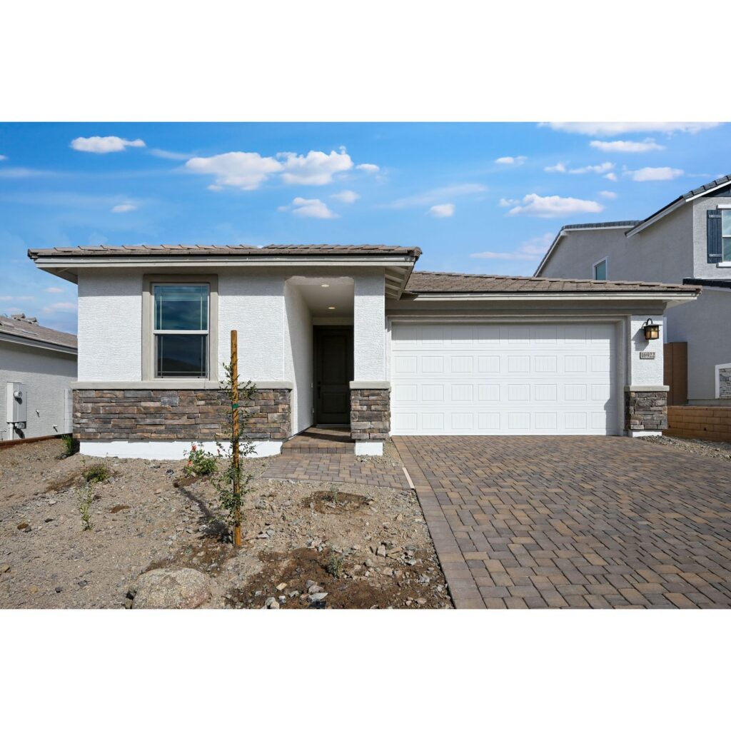 Quick Move-In Home - Sandstone 12385437 - httppartners-dynamic.bdxcdn.comImagesHomesTaylorMorrisonmax1500_104522688-260130.jpg